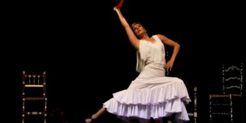 Así es Virginia Martín, la benalmadense que habla de amor a través del flamenco