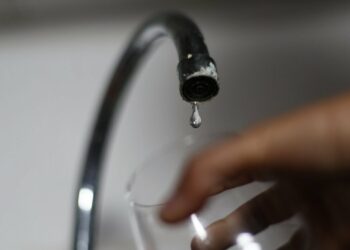 Varias zonas residenciales de Fuengirola comienzan a sufrir falta de agua a causa de la sequía
