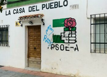 La sede del PSOE de Marbella atacada con pintadas: «Los trabajadores y voluntarios tienen miedo»