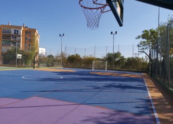 Torremolinos invierte más de 60.000 euros en la rehabilitación de dos pistas polideportivas en El Pinillo