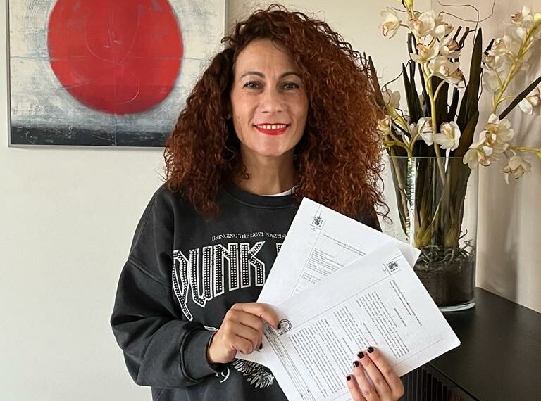 La Justicia da la razón a una madre de Manilva en su lucha por el doble permiso de maternidad