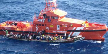 El 2023 registra un total de 383 migrantes rescatados en las costas malagueñas