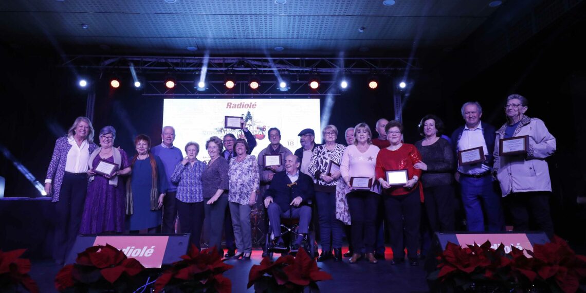 El Palacio de Congresos Adolfo Suárez alberga la IV Gala de Navidad para los Mayores