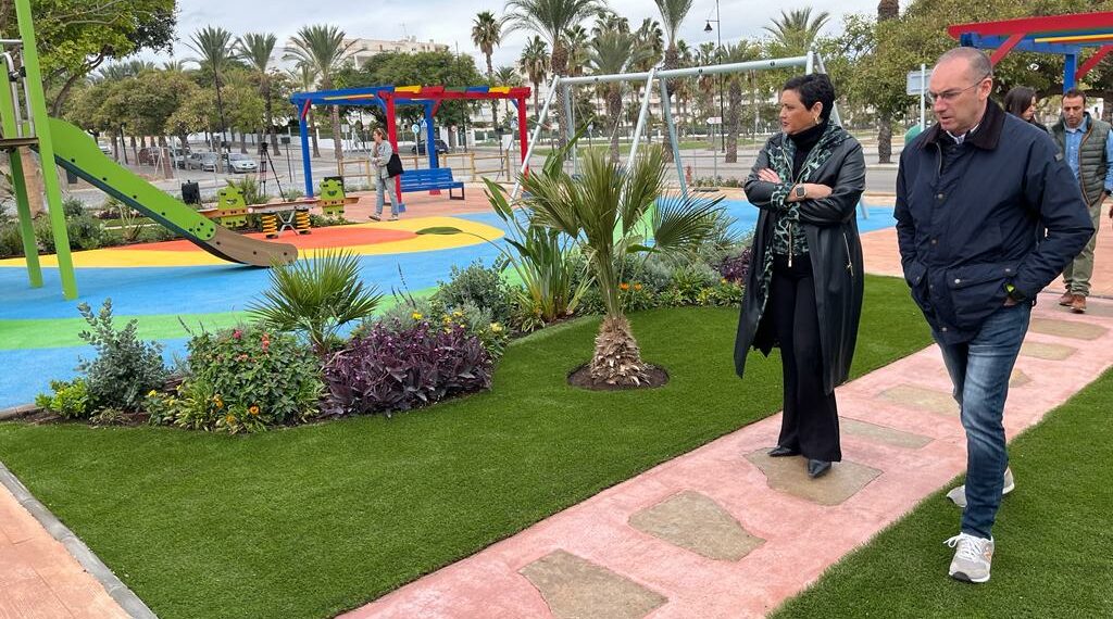 Inaugurado en Torremolinos el Parque de los Colores entre calle Carnicero y Avenida Salvador Dalí