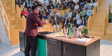 Empleo organiza una jornada gastronómica para más de 150 estudiantes de hostelería de Málaga