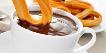 Benahavís volverá a invitar a churros con chocolate el día de la Lotería de Navidad