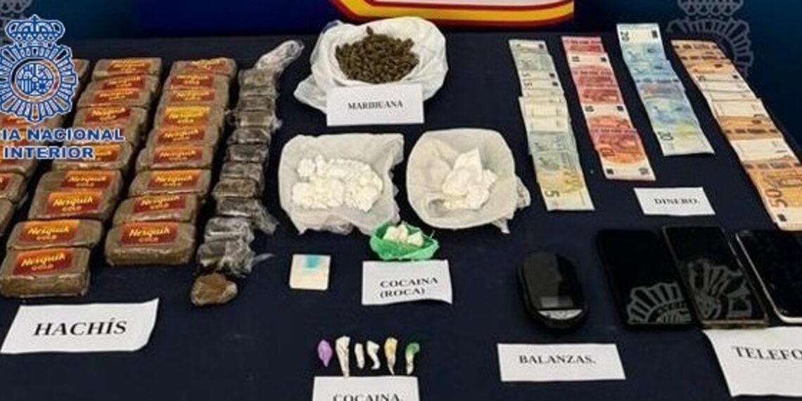 Cuatro detenidos de una familia tras desmantelar punto de venta de droga en Marbella