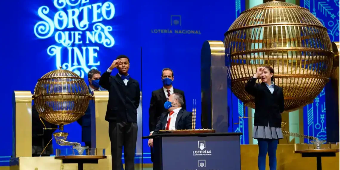 El 01568 -quinto quinto premio- deja un pellizco en Fuengirola y San Pedro Alcántara