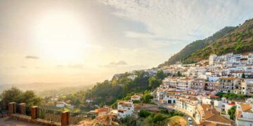 Mijas da luz verde a varias actuaciones de mejora en la red de agua y alcantarillado