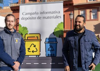 Benalmádena lanza una campaña para enseñar a separar residuos en hogares y comercios