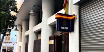 Un ladrón disfrazado de Darth Vader apuñala a un hombre en Málaga para robarle 80.000 euros