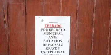 La sequía obliga a precintar los contadores en los suministros públicos de Casares