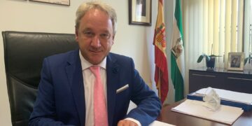 Dimiten el viceconsejero de Salud y el gerente del SAS de la Junta de Andalucía