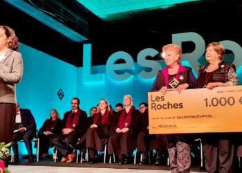 La asociación ProDunas Marbella recibe el ‘Premio a la Responsabilidad Social’ de Les Roches