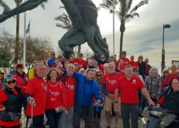 Manilva celebra la 18º edición de la Run for Moore en apoyo a la investigación sobre el cáncer