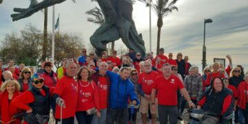 Manilva celebra la 18º edición de la Run for Moore en apoyo a la investigación sobre el cáncer