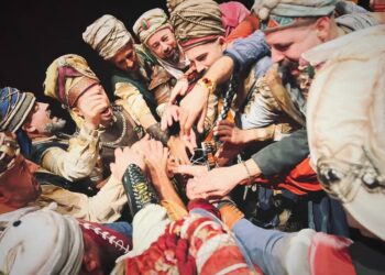 La comparsa ‘La Joya’ de Marbella y una chirigota de San Pedro, a las semifinales de Málaga