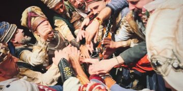 La comparsa ‘La Joya’ de Marbella y una chirigota de San Pedro, a las semifinales de Málaga