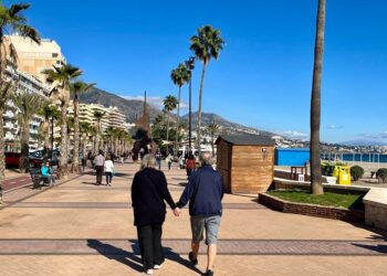 Fuengirola es la ciudad con mayor esperanza de vida de Andalucía, según el INE