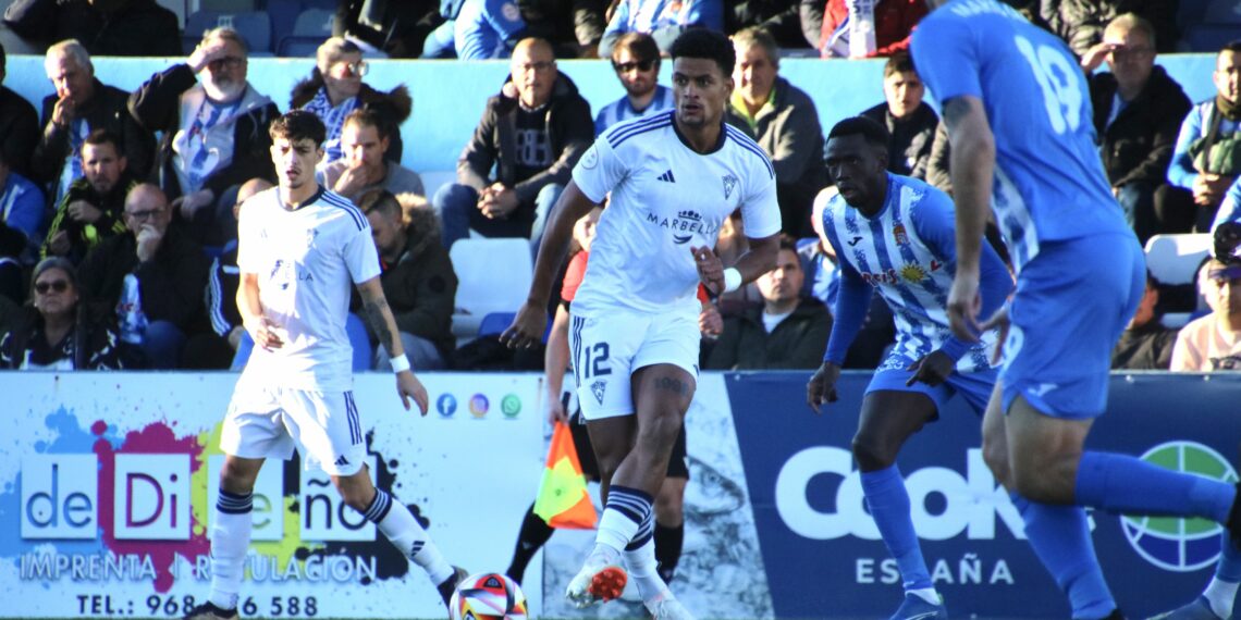 El Marbella cae en su primer partido del año frente al Águilas