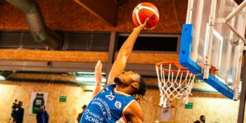 El CB Marbella derrota a uno de los líderes en un partido muy ajustado (73-72)