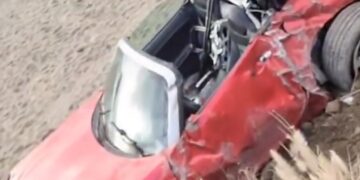 Rescatan a una mujer herida tras caer con su coche por un barranco en Benalmádena