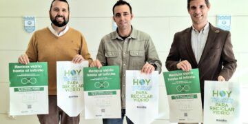 Torremolinos, Ecovidrio y Mancomunidad lanzan una campaña usando herramientas de inteligencia artificial