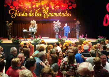 Los mayores de Fuengirola celebrarán el Día de los Enamorados con una gran fiesta