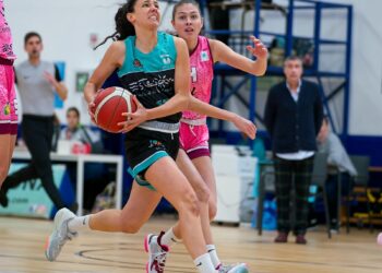 Al CAB Estepona Jardín de la Costa del Sol no se le olvida lo que es ganar en el Pineda (82-54)