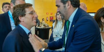 La Costa del Sol Occidental contó con más de 14 millones de turistas en 2023