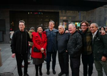 Danza Invisible sorprende en Callao para anunciar que su último concierto será en Torremolinos