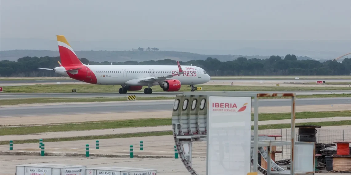 Trabajadores de Iberia irán a la huelga desde mañana hasta el 8 de enero