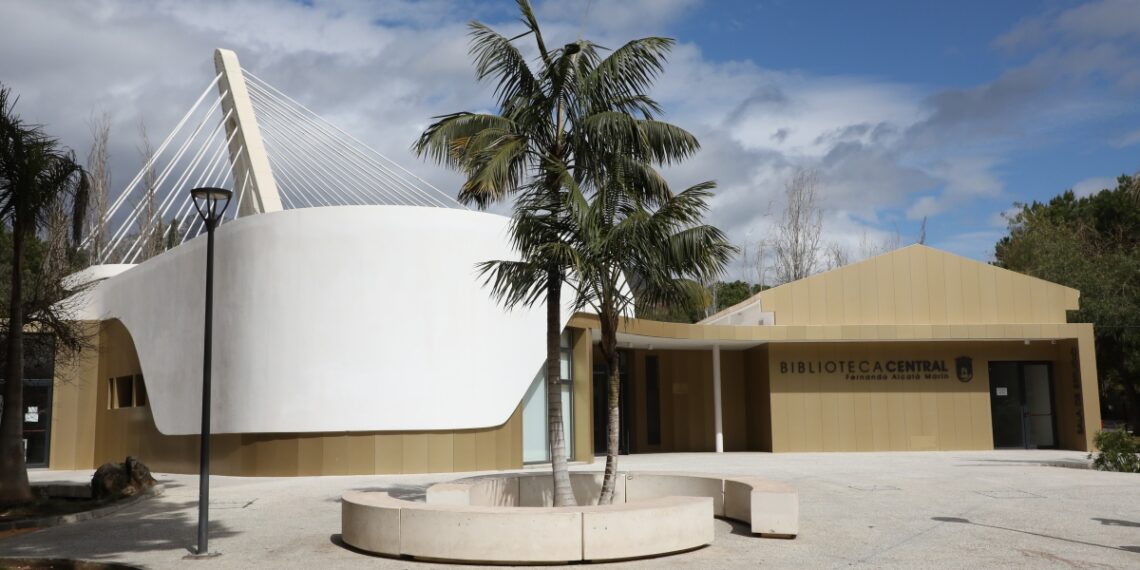 La Biblioteca Central Fernando Alcalá presenta una amplia agenda hasta marzo