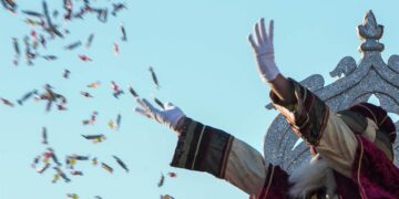 Los Reyes Magos llegarán al campo de fútbol municipal de Benahavís en helicóptero