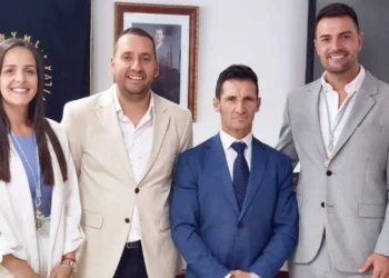 Compromiso Manilva pide la retirada de competencias a los concejales de IU pero la Justicia lo rechaza