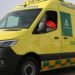 Dos heridos tras un accidente de tráfico al subirse con su vehículo en una mediana en Málaga