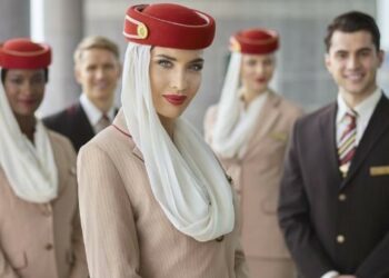 La aerolínea Emirates busca tripulantes de cabina en Málaga
