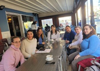 Padres y madres de Benalmádena se unen para protestar contra la masificación de las aulas