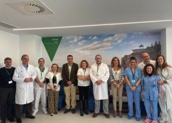 El Hospital Clínico de Málaga estrena sala de espera para familiares de pacientes en UCI