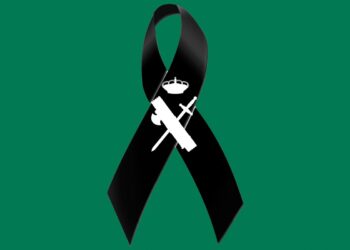 La Costa del Sol se suma este lunes al minuto de silencio por la muerte de los dos guardia civiles de Barbate