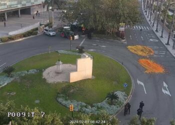 Tractores por las protestas se concentran en acceso a puerto por San Andrés e interrumpen tráfico en eje litoral
