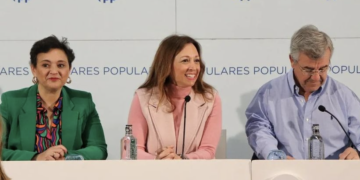 El PP presenta un manifiesto por la movilidad de la Costa del Sol para suspender el peaje y habilitar el tren litoral