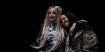 «Esto para mi es un sueño»: La mijeña Salma Díaz canta junto a Lola Índigo en Málaga