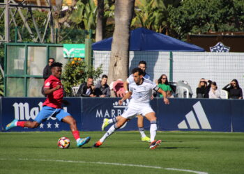 Un derbi de altura que acaba con reparto de puntos