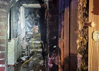 Arde el restaurante La Casa de mi Abuela de Estepona