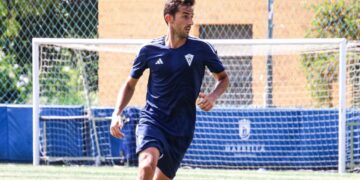 Carrasco renueva con el Marbella FC hasta 2025