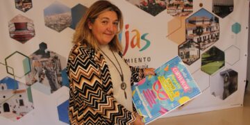 El área de Mayores del Ayuntamiento de Mijas organiza un gran baile de disfraces con motivo del carnaval