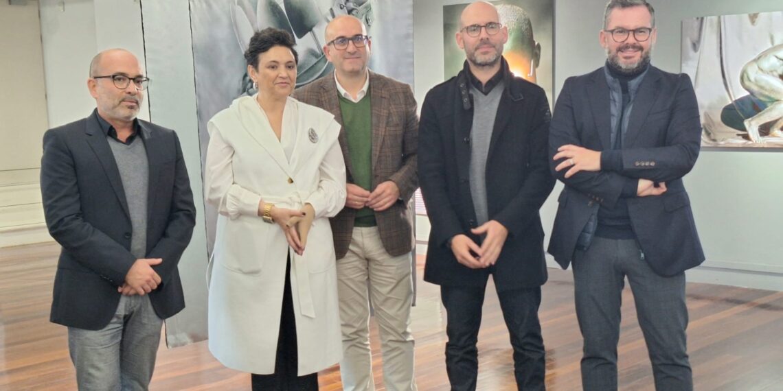 La Térmica lleva a Torremolinos la exposición ‘Metal’, del fotógrafo norteamericano Dennis Manarchy