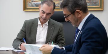 Benalmádena y Junta de Andalucía regularizan la situación de los terrenos del CEIP La Leala