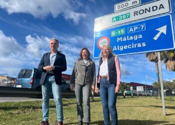 «Somos la única ciudad de España de más de 150.000 habitantes sin conexión por tren»